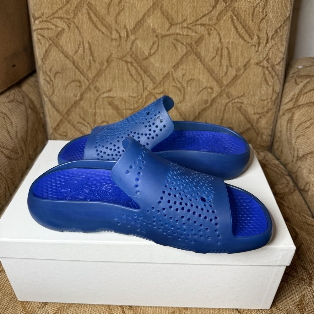 Burberry Men's "Stingray" Rubber Pool Slide Flip Flop Midnight Shoes US 8 EU 41 - Picture 2 of 9